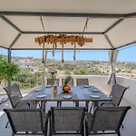 3as Luxury With Heated Pool, Sauna And Gym Villa