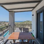 3as Luxury With Heated Pool, Sauna And Gym Rethymno