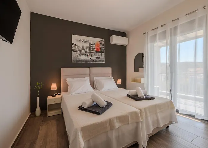 3a's Family Villa, Sauna, Gym, Ping Pong & Toys Ρέθυμνο