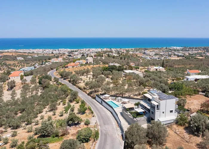 3a's Family Villa, Sauna, Gym, Ping Pong & Toys * Ρέθυμνο