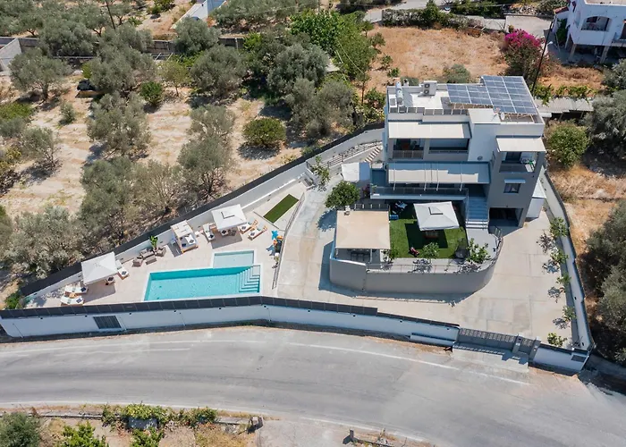 3a's Family Villa, Sauna, Gym, Ping Pong & Toys * Ρέθυμνο