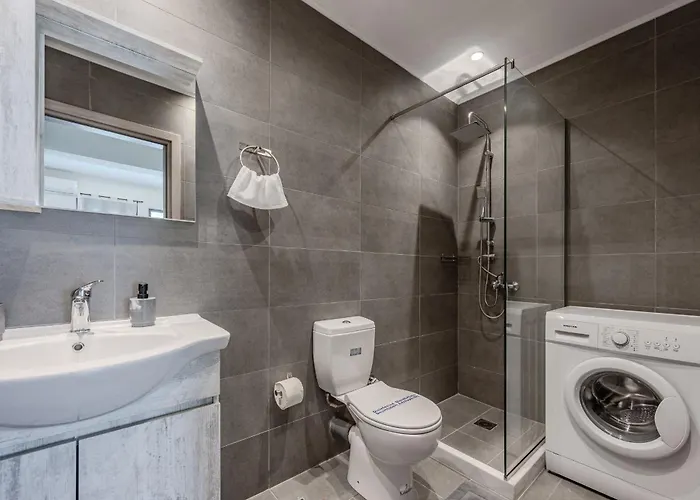 Βίλα 3a's Family Villa, Sauna, Gym, Ping Pong & Toys *