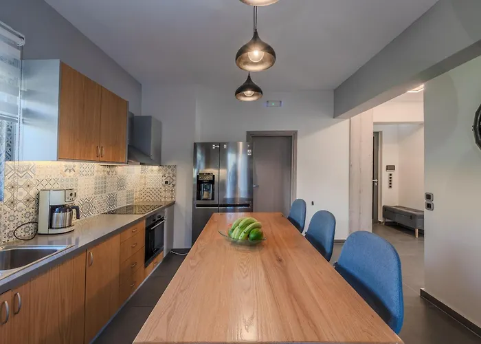 3a's Family Villa, Sauna, Gym, Ping Pong & Toys * Retimno