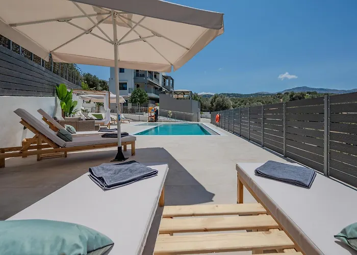 Willa 3a's Family Villa, Sauna, Gym, Ping Pong & Toys Retimno