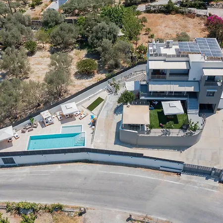 3as Luxury With Heated Pool, Sauna And Gym * Rethymno